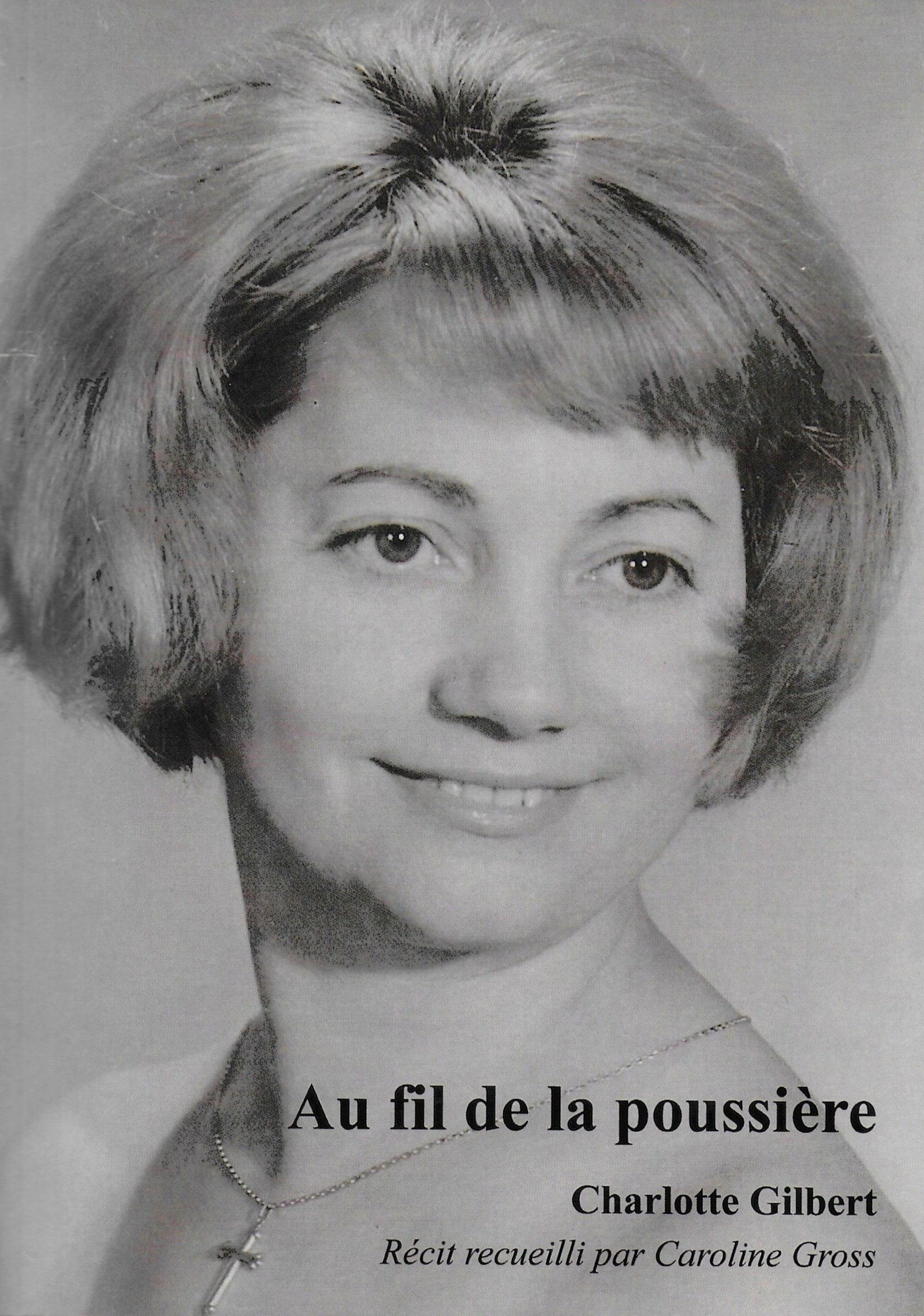 Couverture de Au fil de la poussière